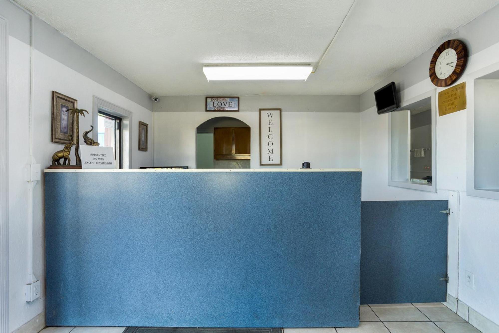 Oyo Hotel Pensacola I-10 & Hwy 29 Ferry Pass Luaran gambar